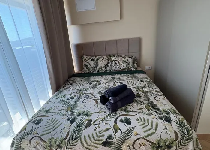 Apartment Sealovers Warna